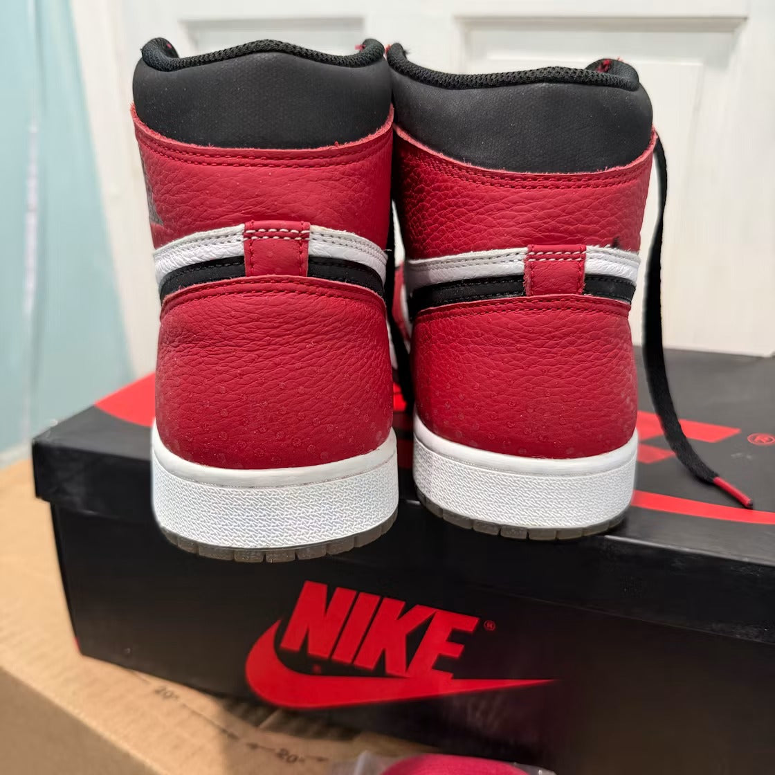 Used - Air Jordan 1 Retro High Spider-Man Origin Story - US M 9.5 - detail 4